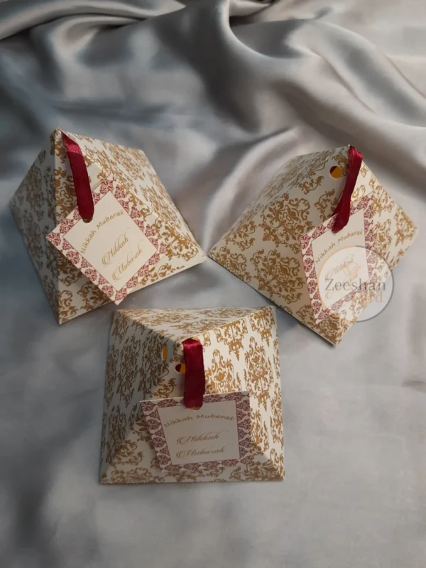Tag Triangle Box With Jal Print - Image 6