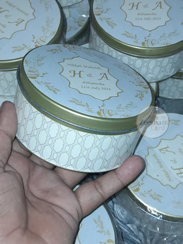 Round Golden Tin