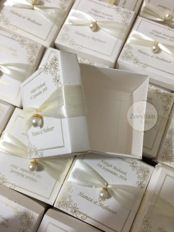 Off White Bid Box With Ribbon And Moti - Image 4