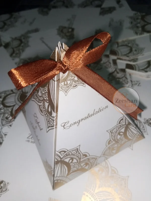Golden Printed Triangle Bid Box With Bow - Image 4