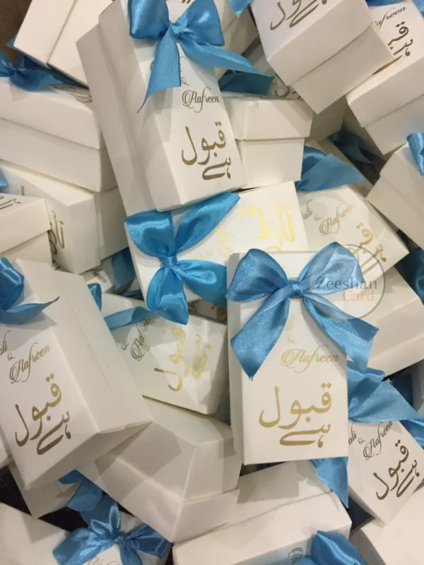 Qabool Hain Box With Bow - Image 5