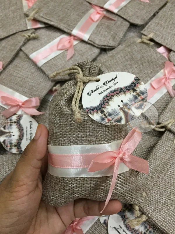 Jute Bid Punch With Bow And Tag - Image 4