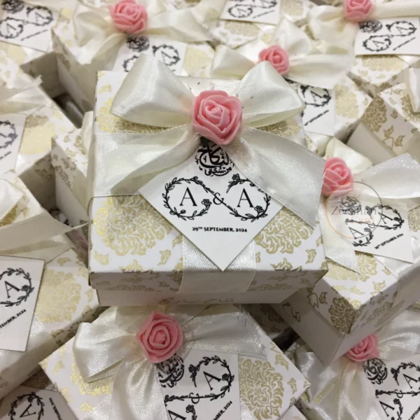 New Design Bid Box With Flower And Tag - Image 3